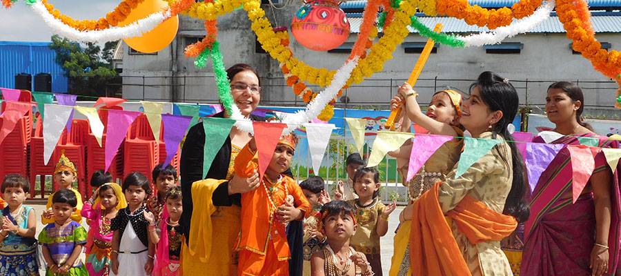 Dahihandi Celebration in Prakash Memorial School